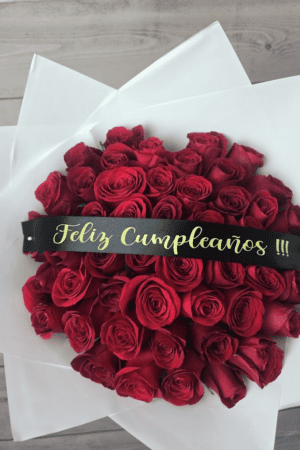 Ramo feliz cumpleaños 50 rosas rojas