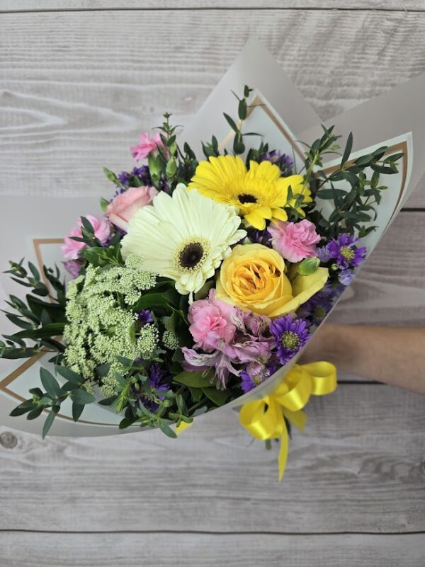 Bouquet surtido chico #79 - Image 3